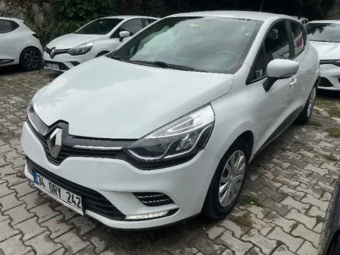 Renault Clio HB Touch 0.9 TCE 90 BG