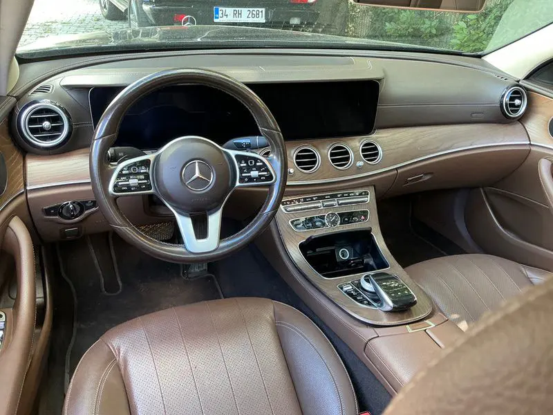 Mercedes-Benz E 200 D Exclusive, fotoğraf 3