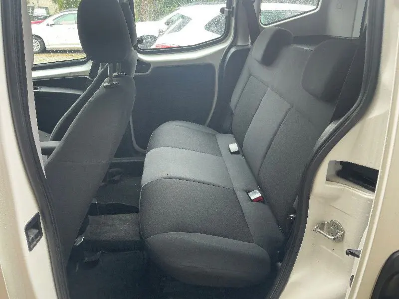 Fiat Fiorino Combi S2 POP 1.3 Mjet 95 HP E6DF - 7" Radyo, fotoğraf 8