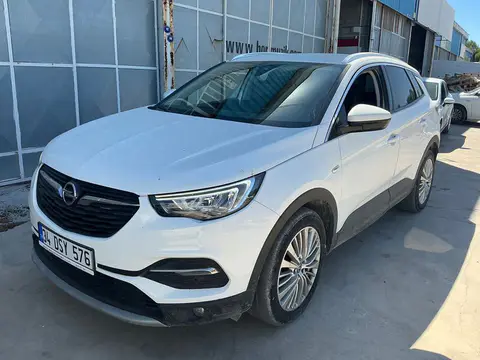 Opel Grandland X Enjoy 1.2 130 HP AT8