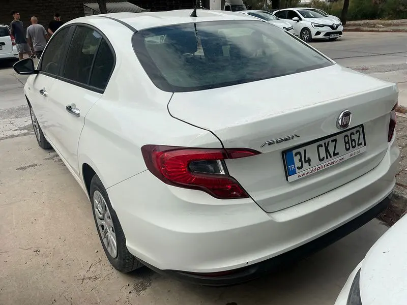 Fiat Egea Easy 1.6 Etorq 110 HP AT6 E6, fotoğraf 3