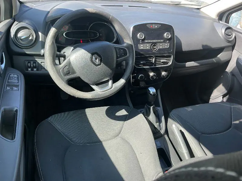 Renault Clio Sport Tourer JOY 0.9 TCE 90 BG, fotoğraf 2