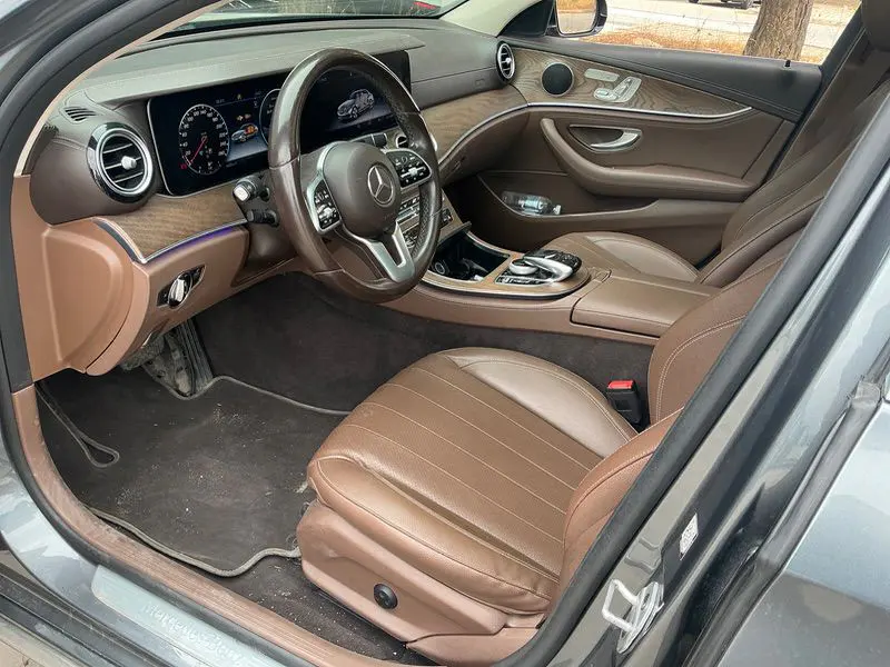 Mercedes-Benz E 200 d 1.6 Exclusive, fotoğraf 4
