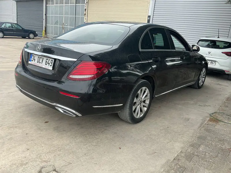 Mercedes-Benz E 200 d 1.6 Exclusive, fotoğraf 2